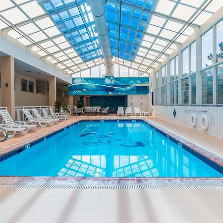 Watson'S Regency Suites Ошен Сити Экстерьер фото
